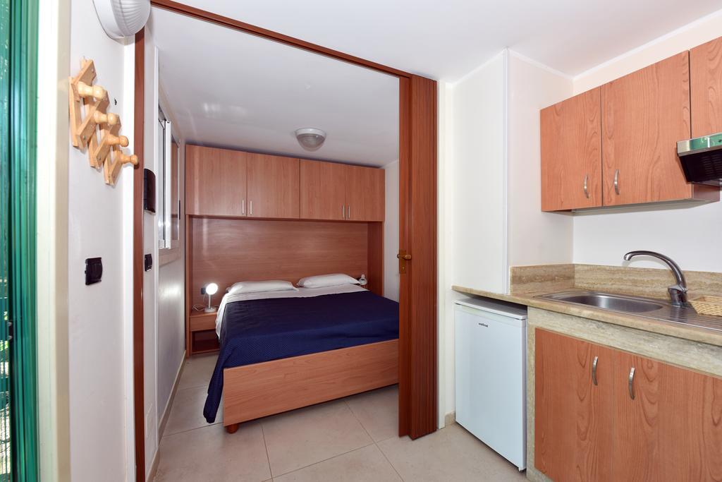 Camping La Vecchia Torre Hotell Gallipoli Eksteriør bilde